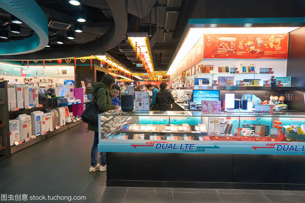 购物中心电子商店 电子产品销售的现代体验